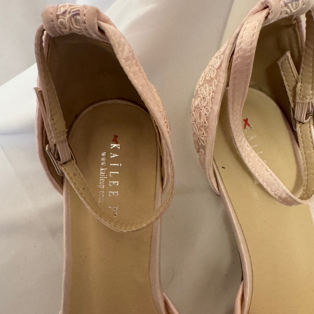Kailee P wedding shoes size 9 - Picture 3 of 6